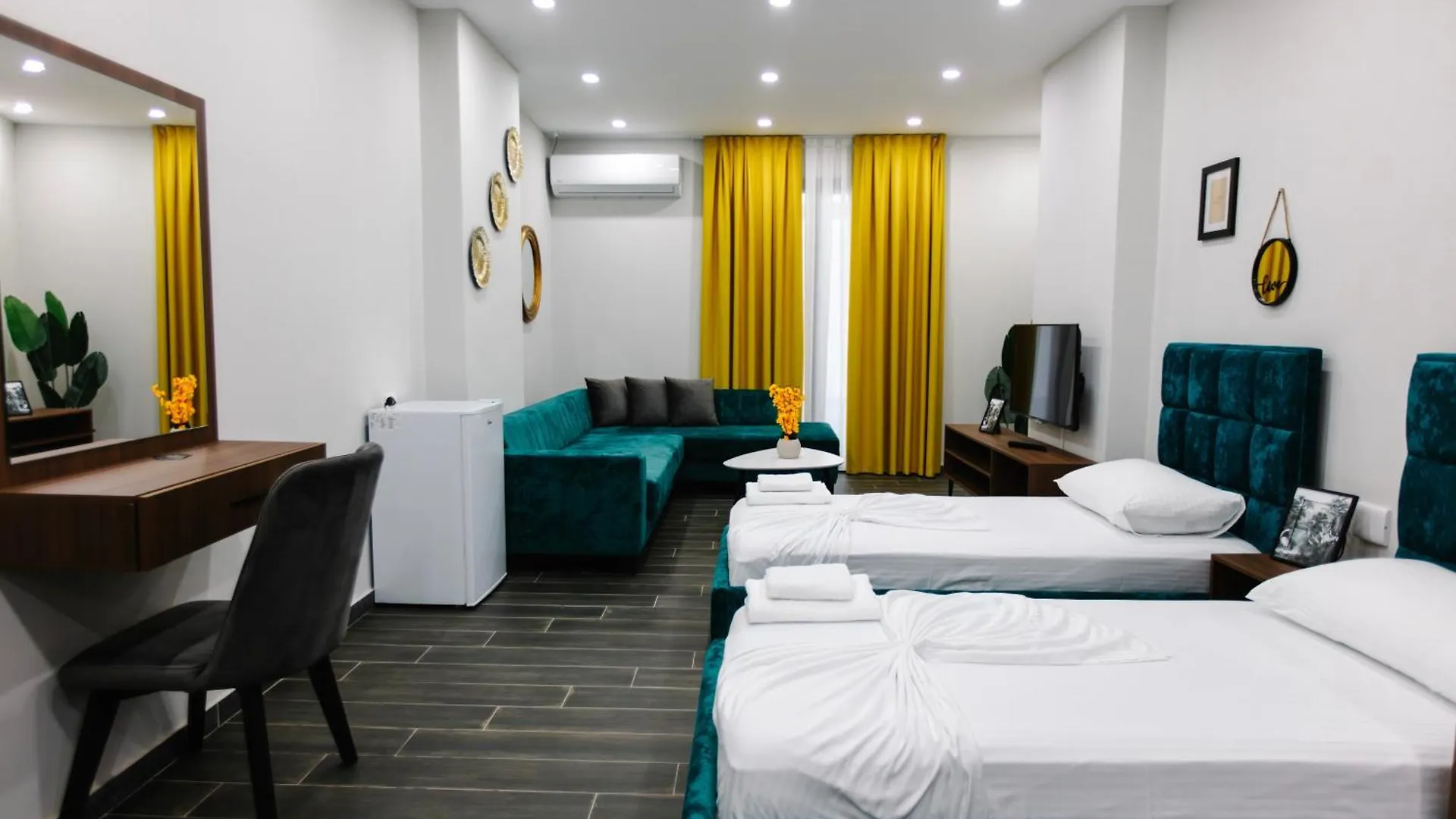 Andor Luxury Hotel & Duplex Kryemedhej