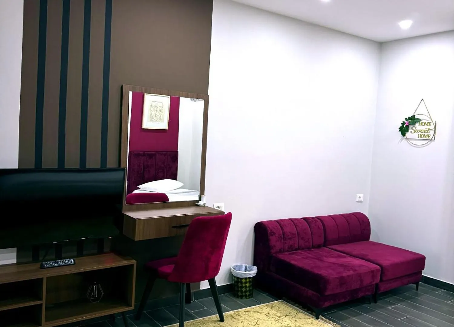 Andor Luxury Hotel & Duplex Kryemëdhej
