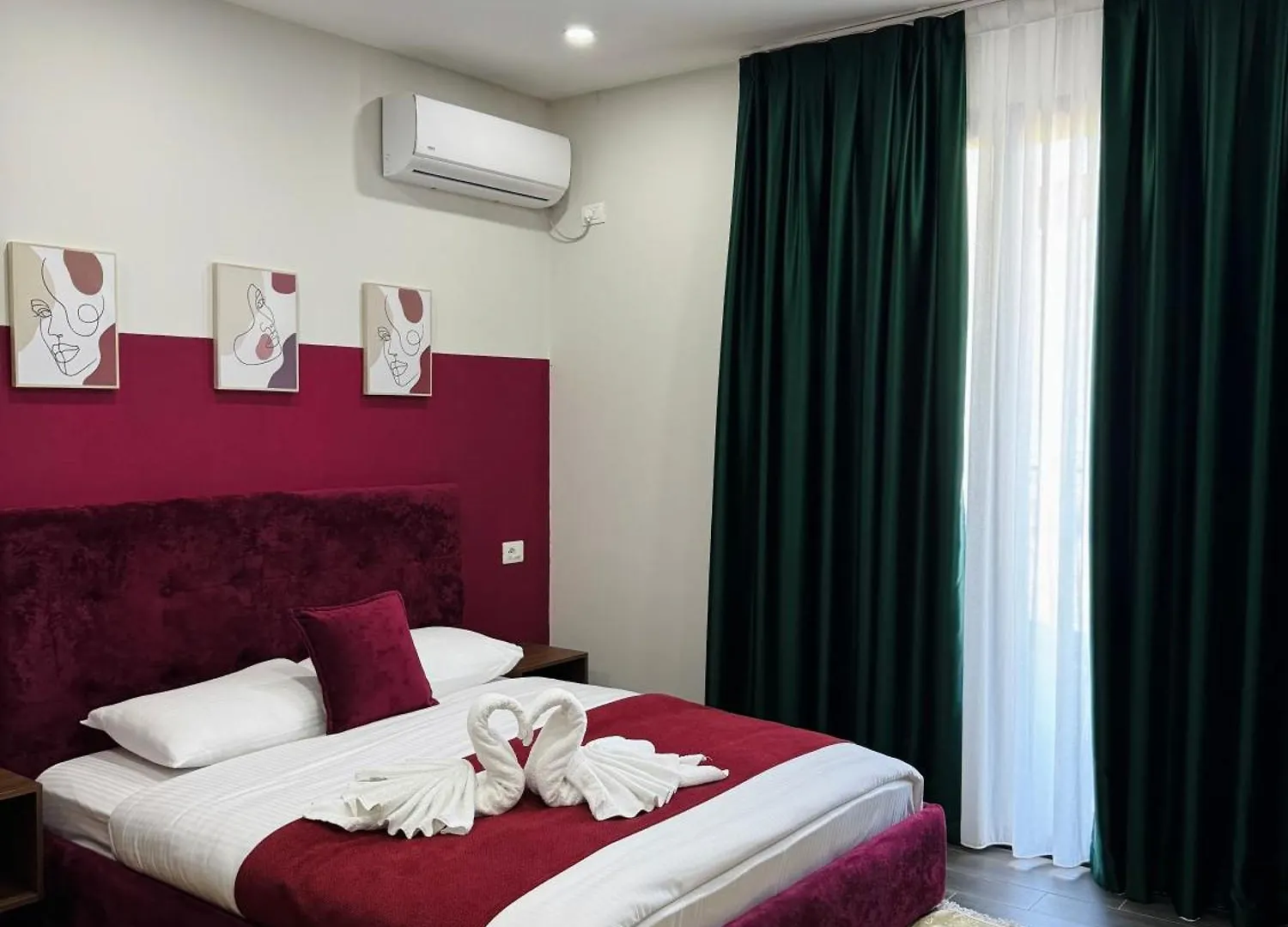 Andor Luxury Hotel & Duplex Kryemëdhej
