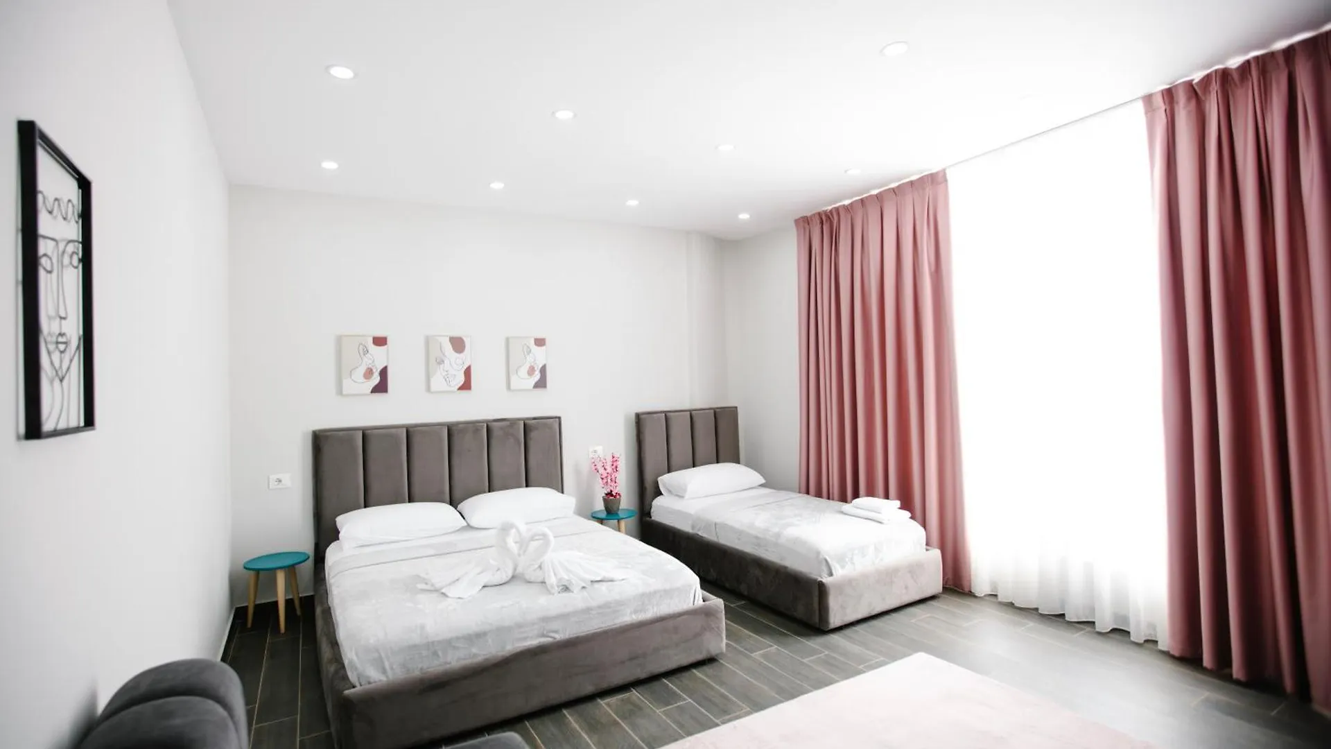 Andor Luxury Hotel & Duplex Kryemedhej