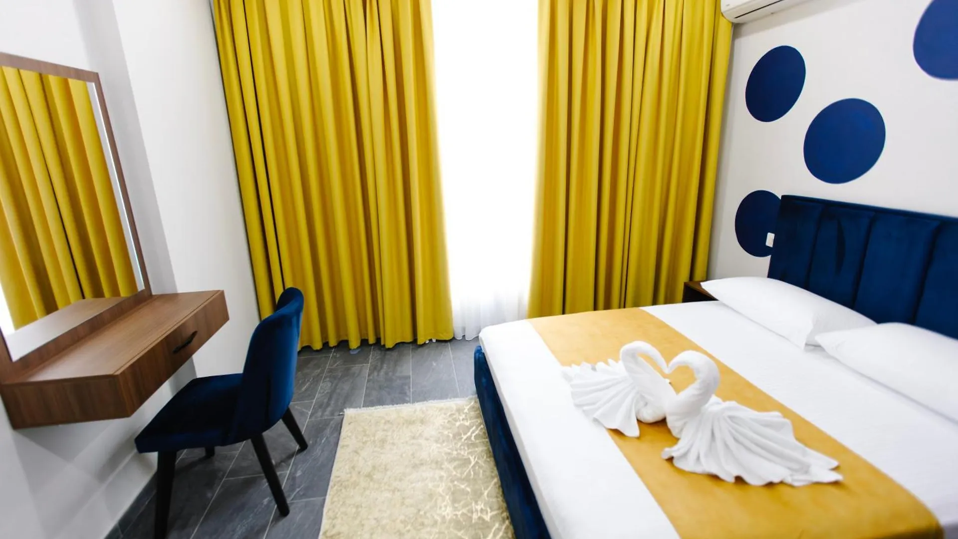 Andor Luxury Hotel & Duplex Kryemedhej